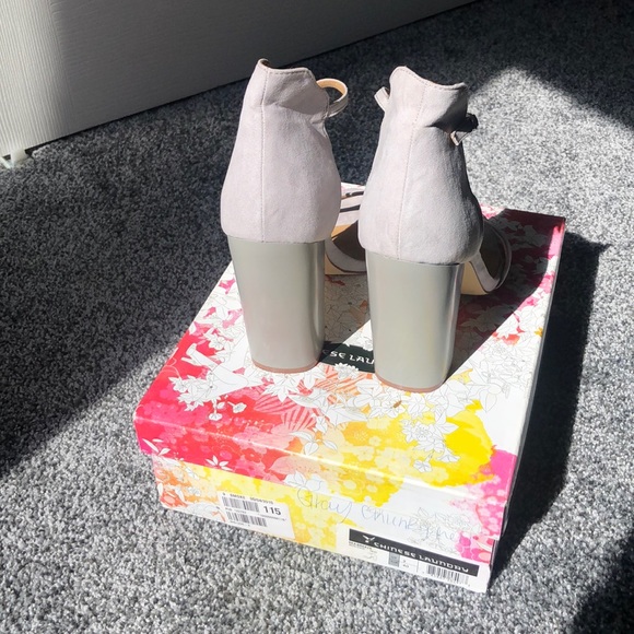 NIB Chinese Laundry Sea Breeze Micro Suede Sandal - Picture 5 of 8